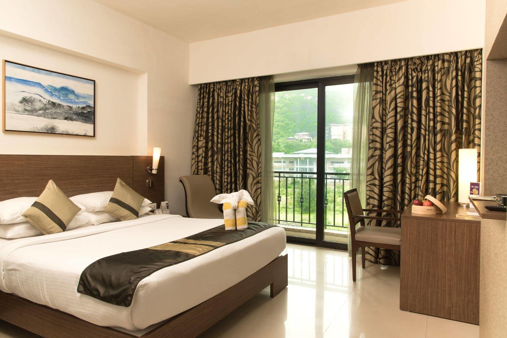Mercure Lavasa - An Accorhotels Brand Pune Exterior foto